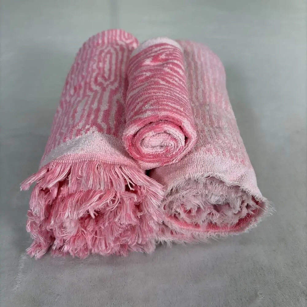 2 Vintage Fieldcrest Pink Towels, 1 Washcloth Zebra Tiger Wood Grain Pattern